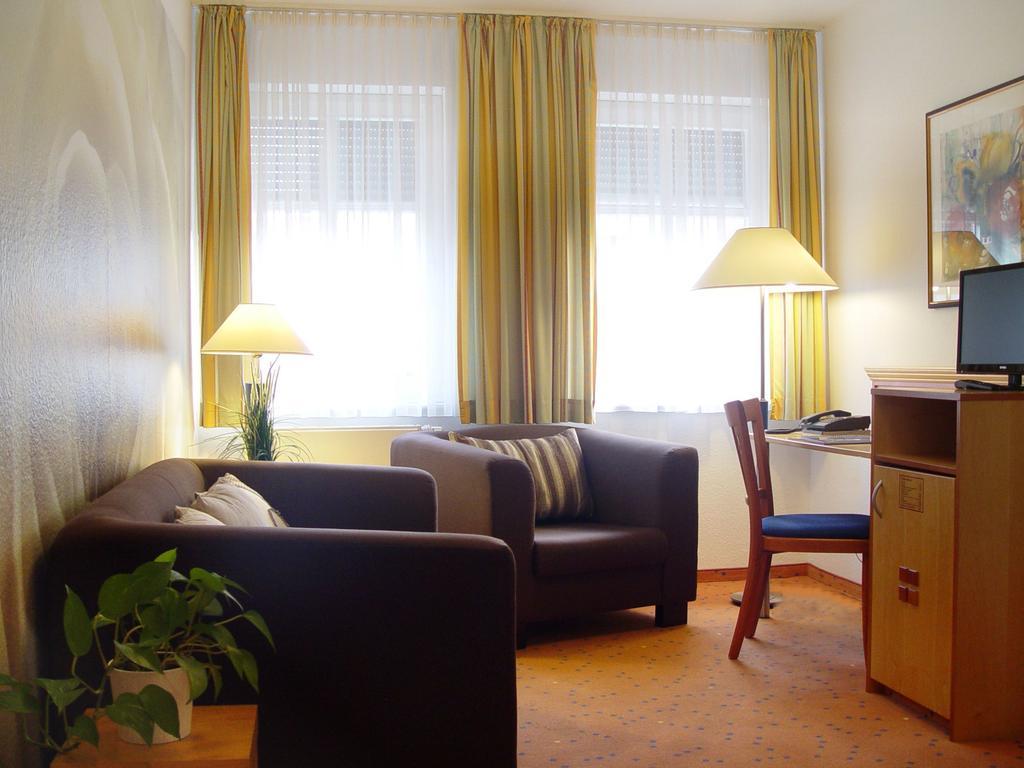 Querfurter Hof Hotel Værelse billede